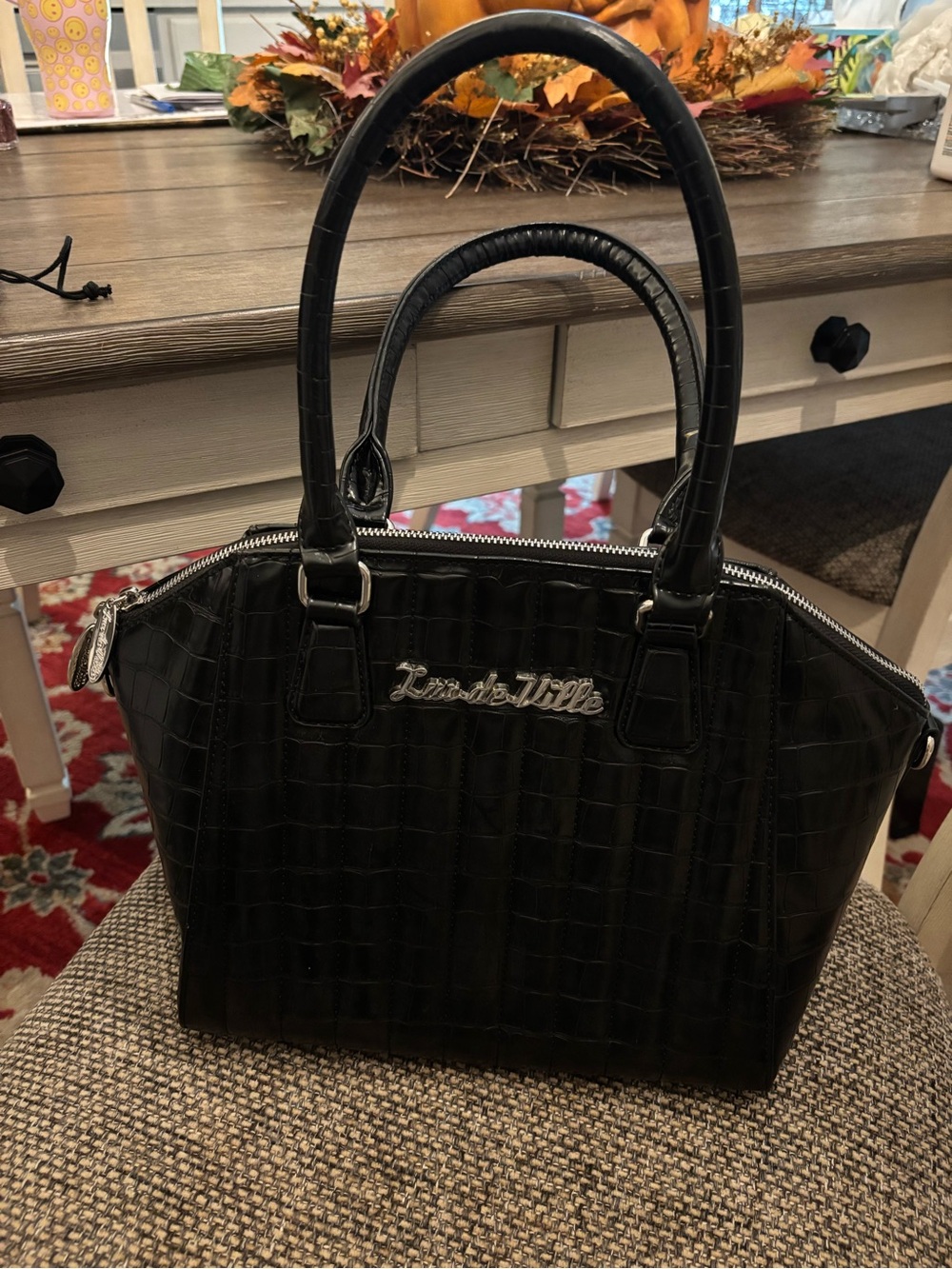 Beautiful Lux de Ville black crocodile print purse 🖤 ✨ GORGEOUS